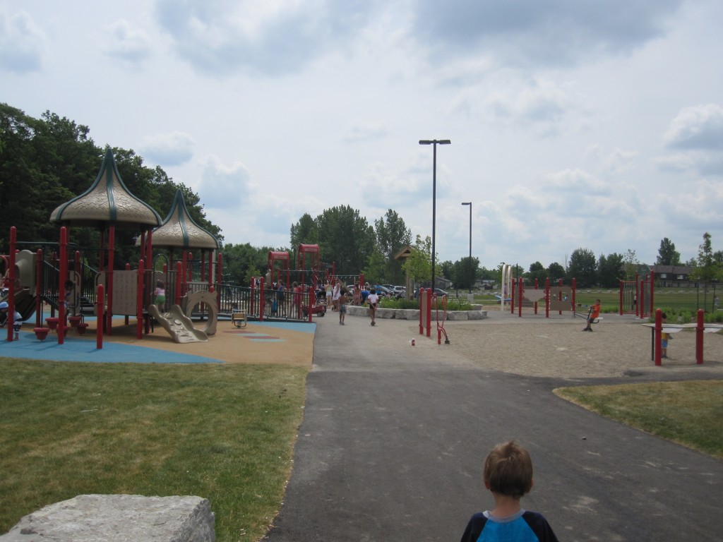 McLennan Park Kitchener, playground kitchener