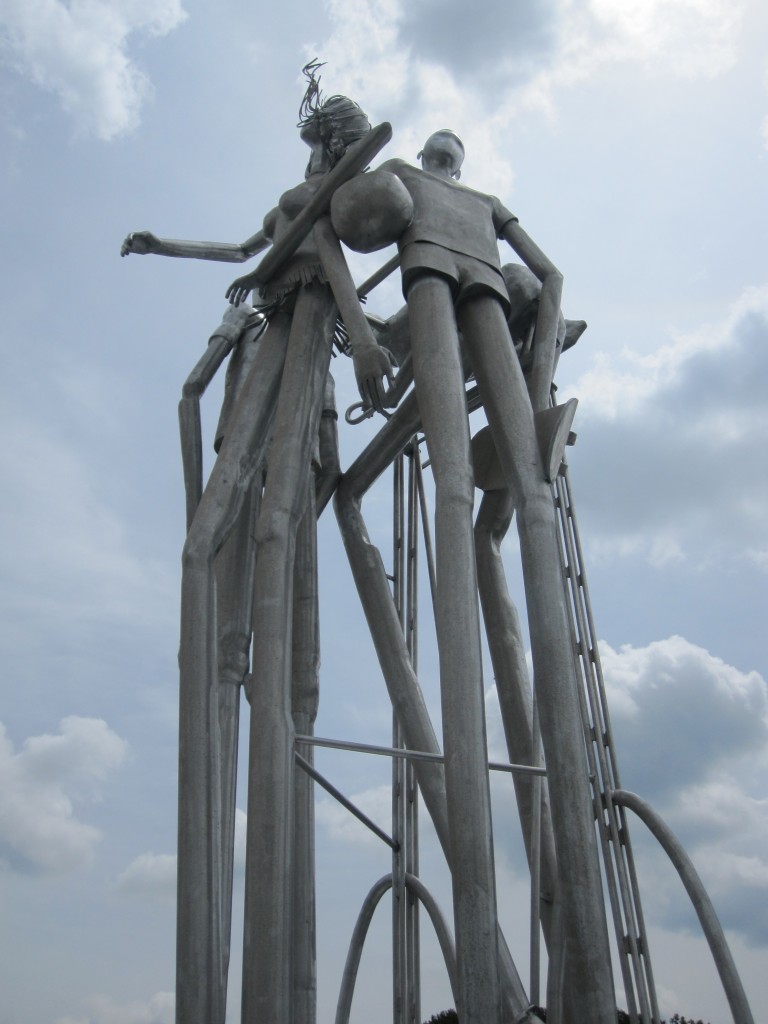 McLennan Park Kitchener, playground kitchener, sculpture